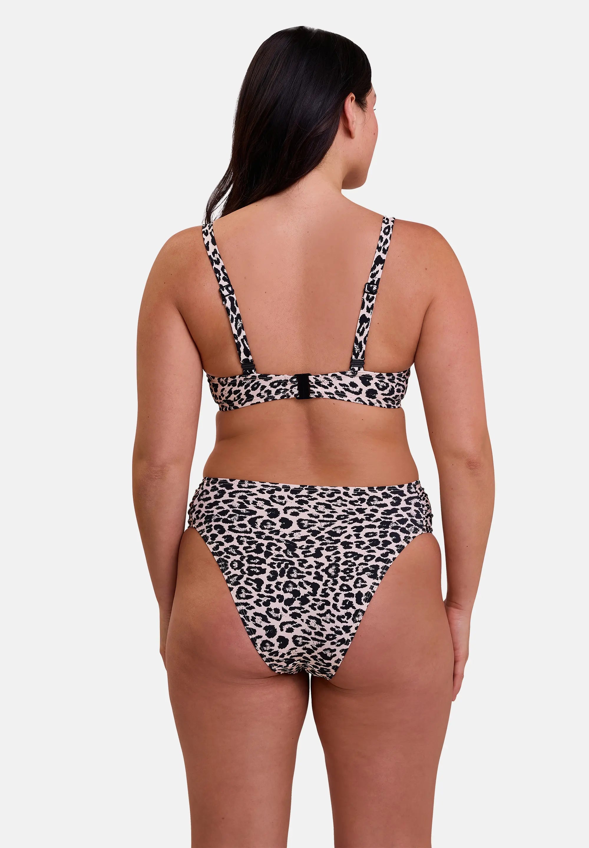 Swim briefs Samoa Animal Print Linen background