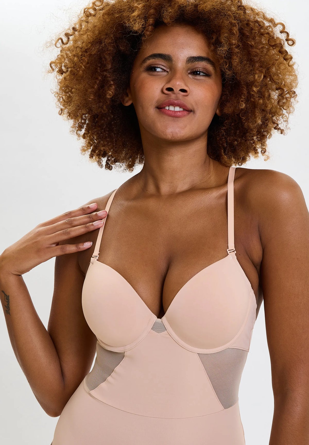 Body dos nu invisible Nude Elegance Nude Parfait