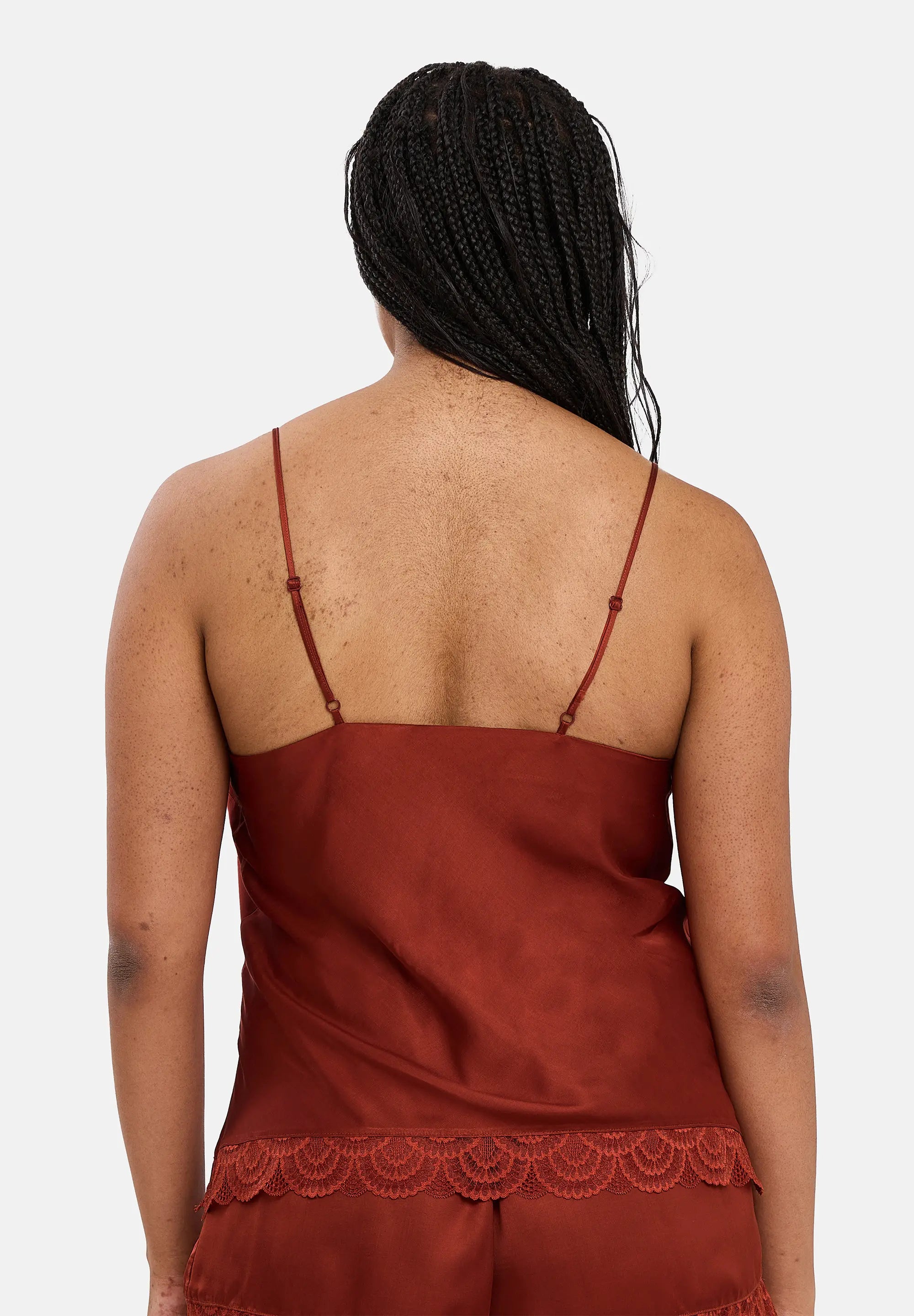 Hemdje Charming H�nn�