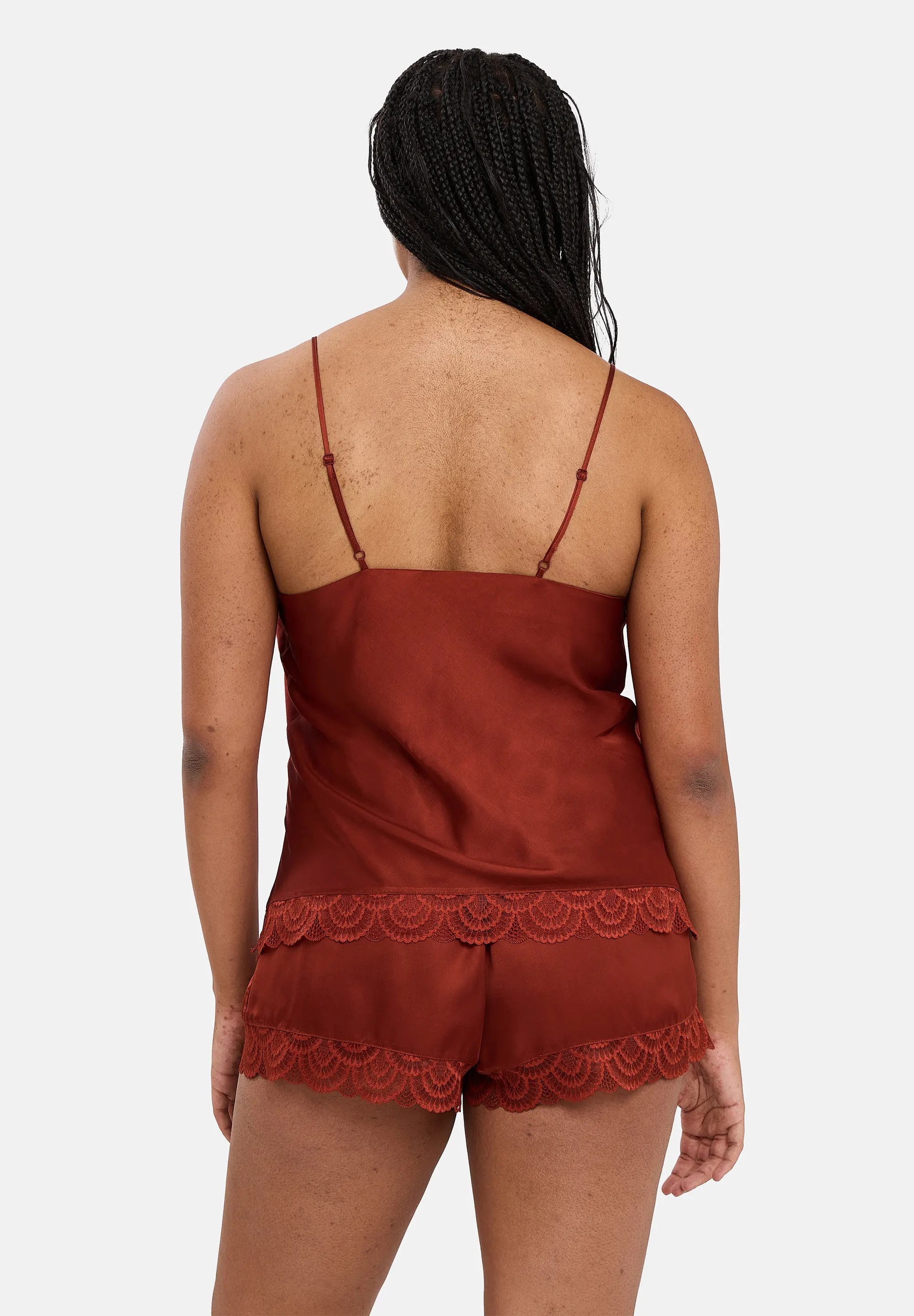 Hemdje Charming H�nn�