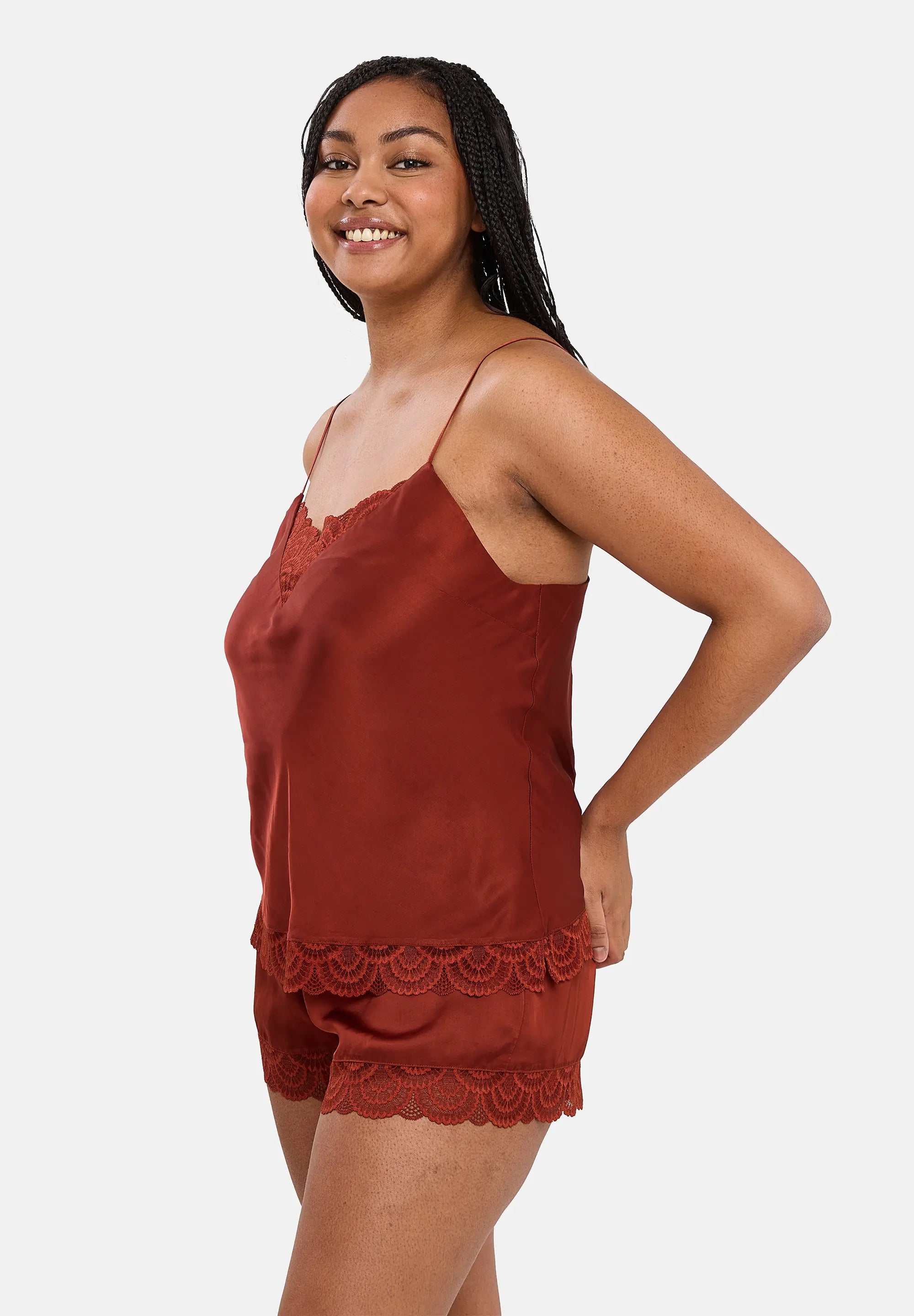 Hemdje Charming H�nn�