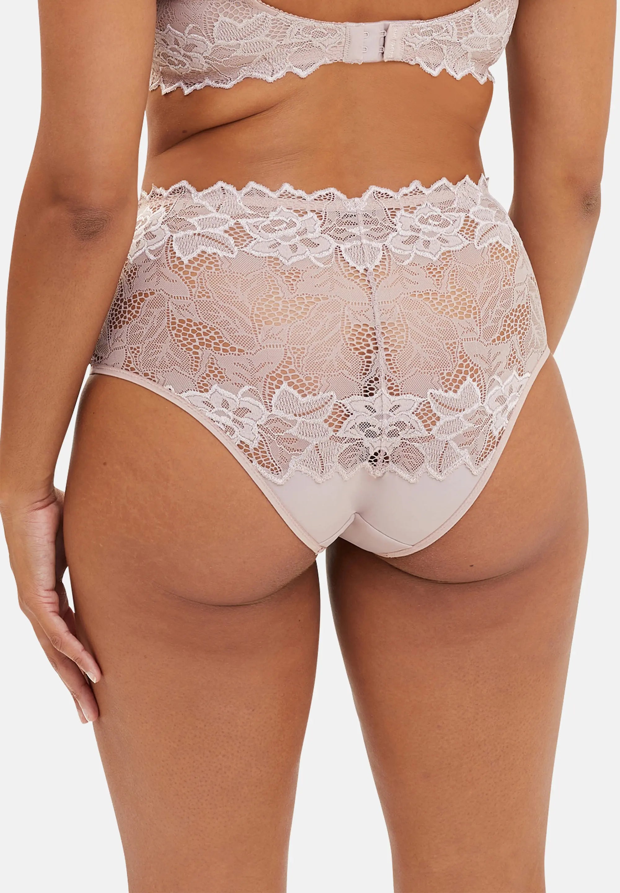 3-pack Arum Prima slips in Zwart, Wit en Beige