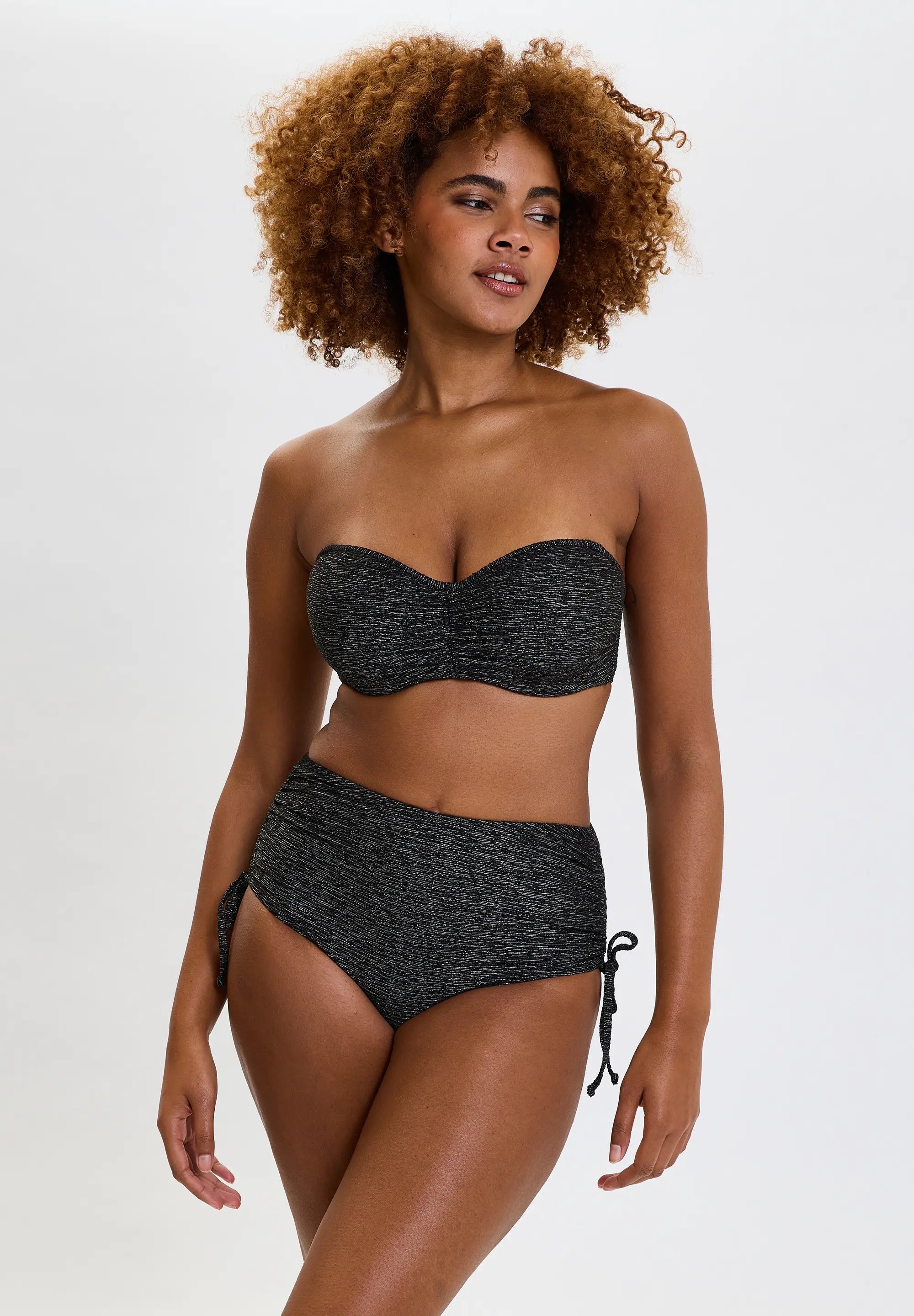 haut de maillot et culotte de bain taille haute pour femme en noir
