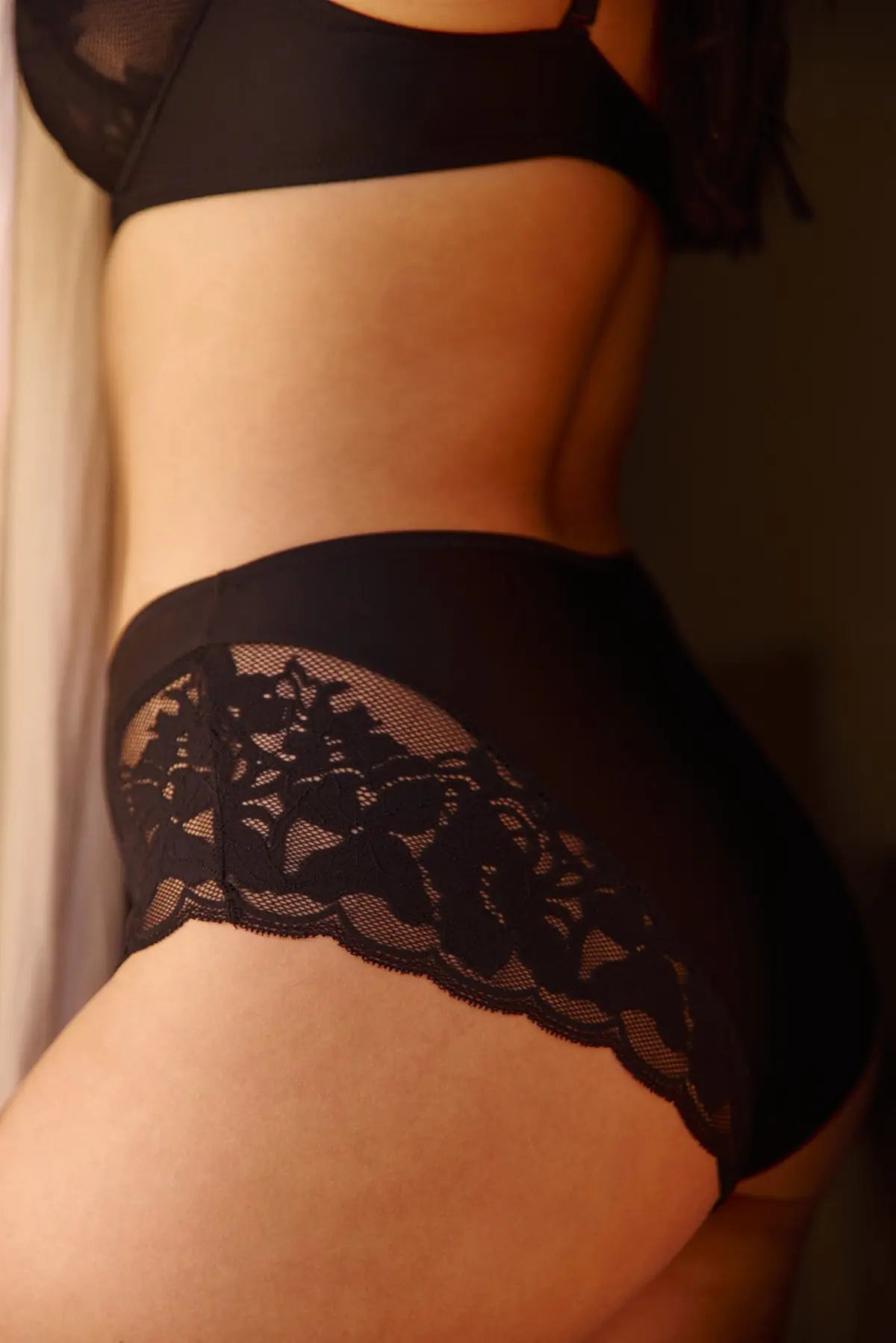 Midi slip Romantiek Zwart