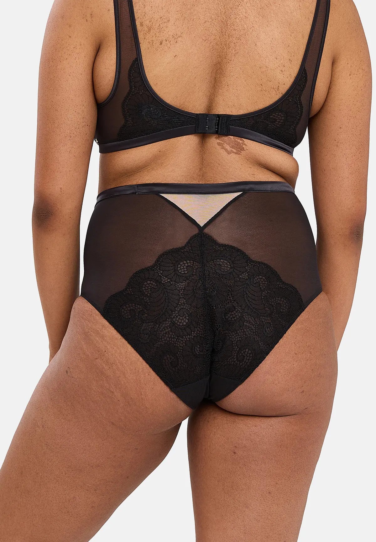 Midi slip Serena Zwart / Nude