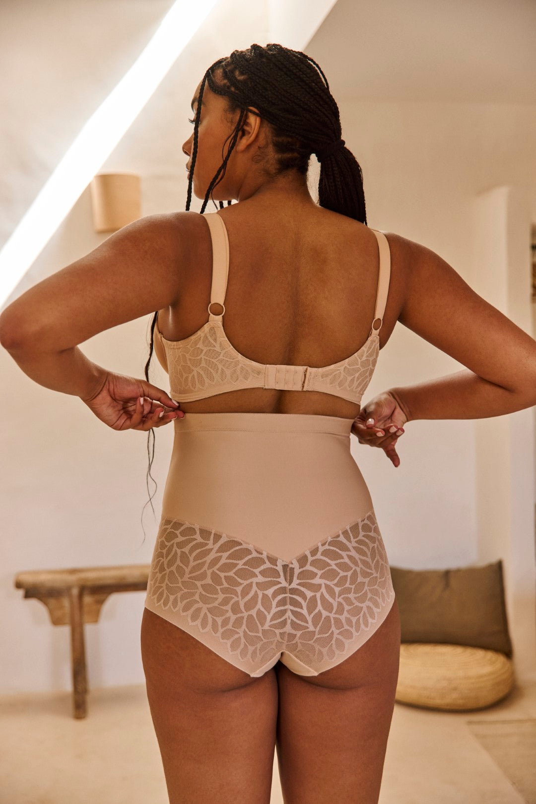 High-waisted panties Perfect curves Blush