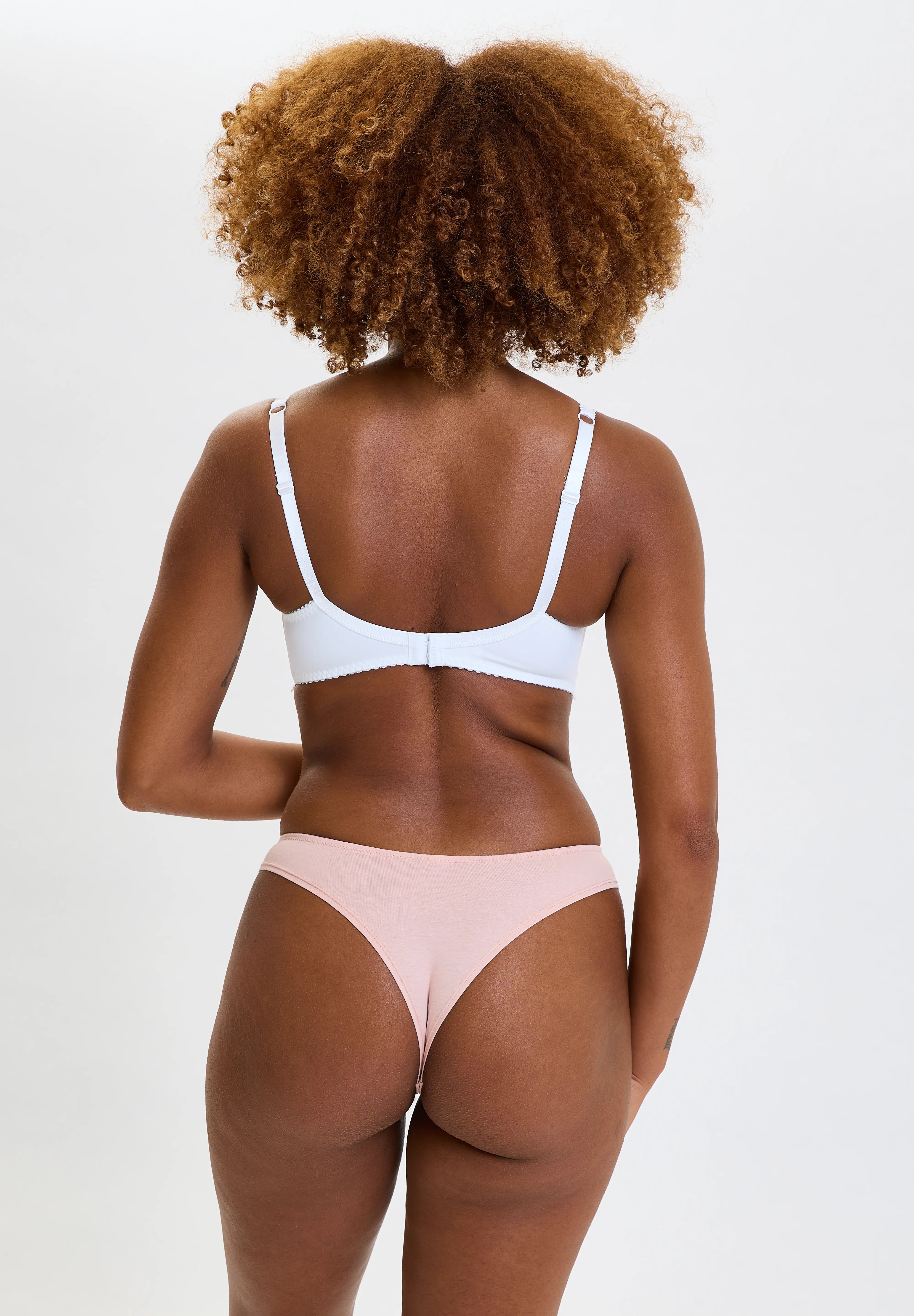 Lot de 3 tangas en coton Subtile noir beige et ivoire