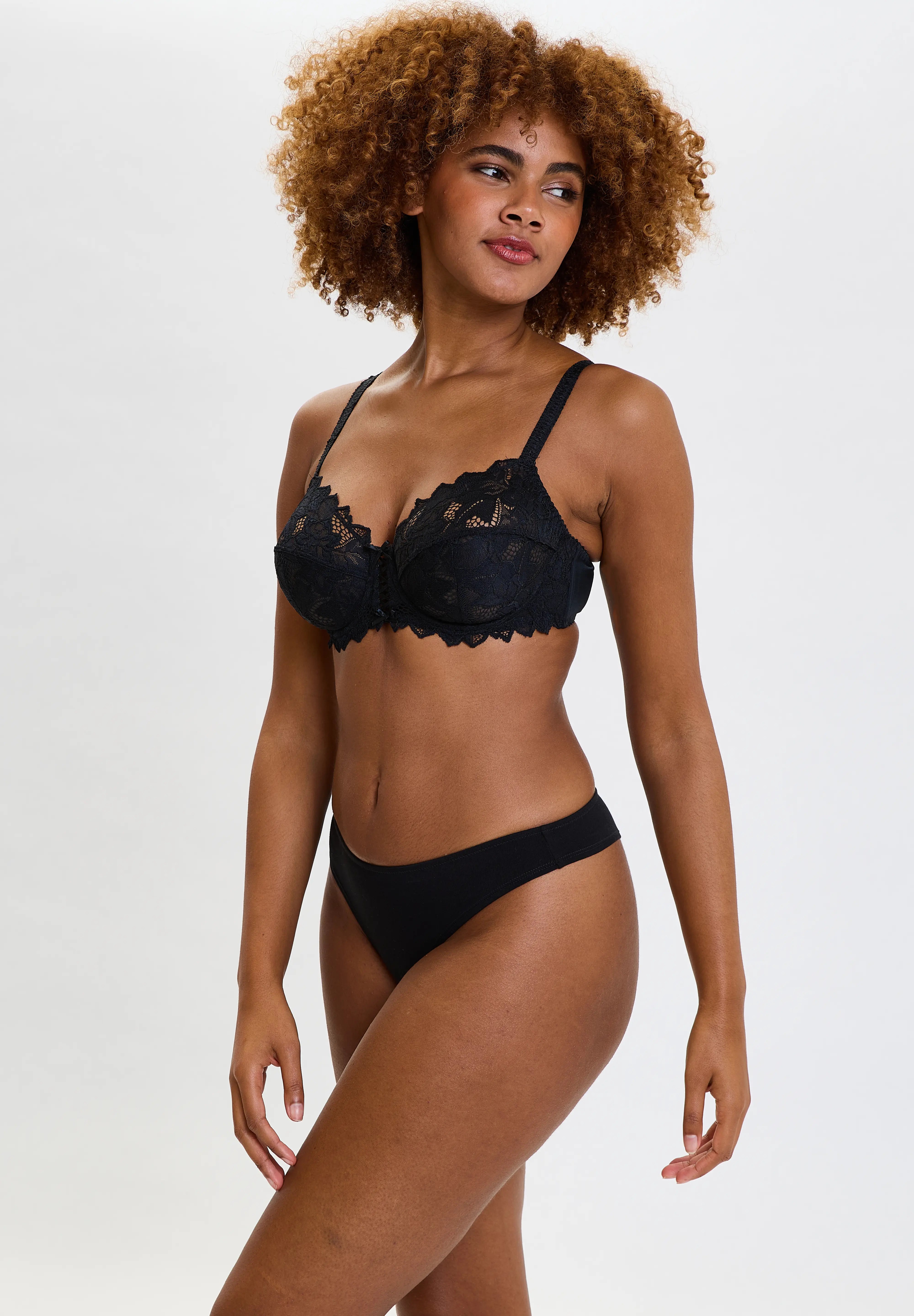 Lot de 3 tangas en coton Subtile noir beige et ivoire