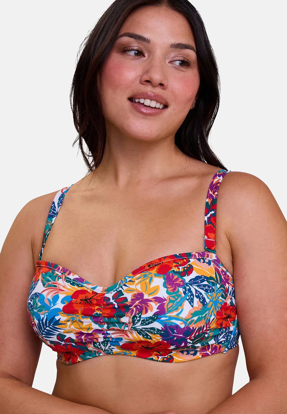 Zoom sur haut de maillot de bain avec bretelles - imprimé tropical