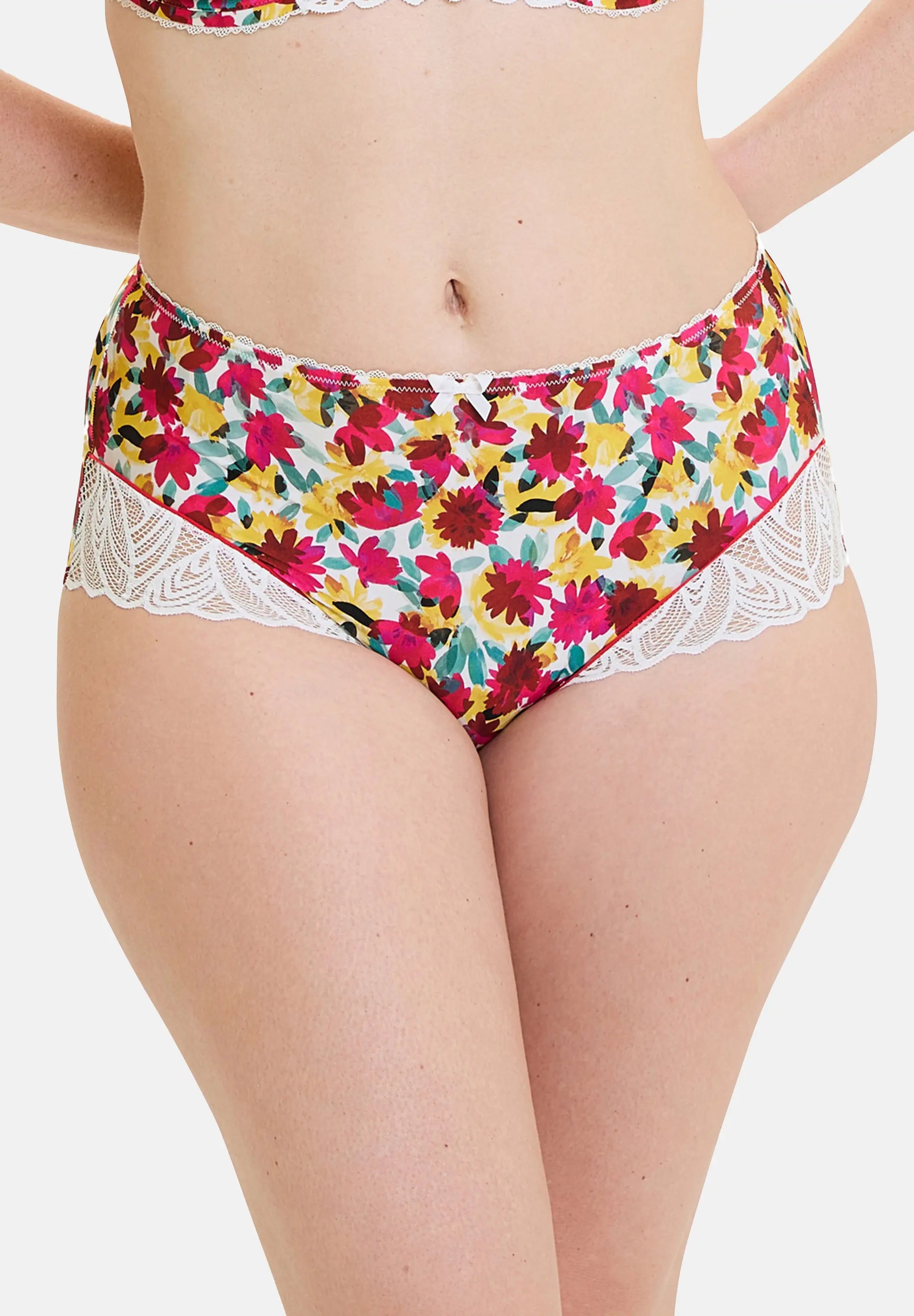 Shorty Célia Fleurs Rouges & Jaunes