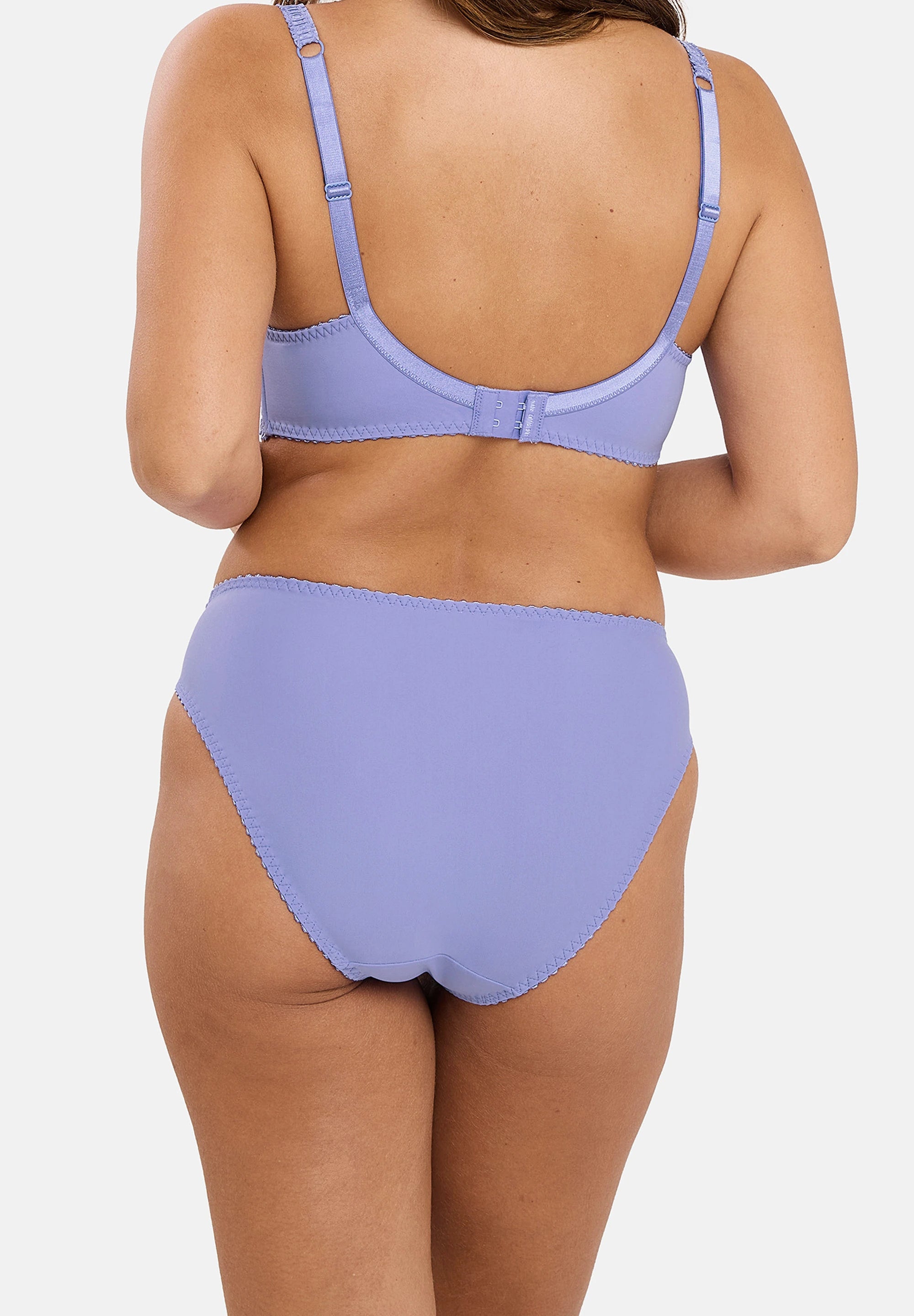 Mannequin portant Slip Arum Bleu Jacaranda