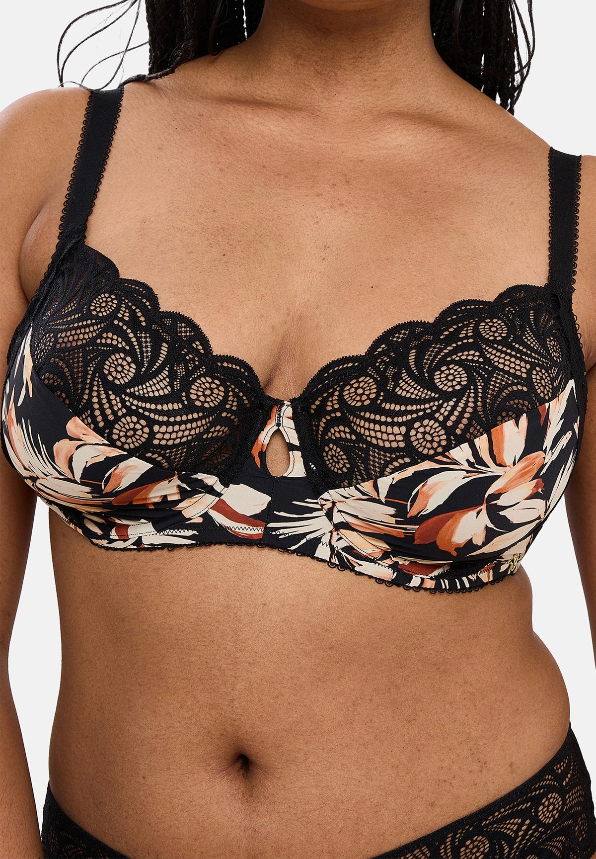 Soutien-gorge emboîtant Ariane Fantaisy Imprimé Feuilles & Noir – zoom matière