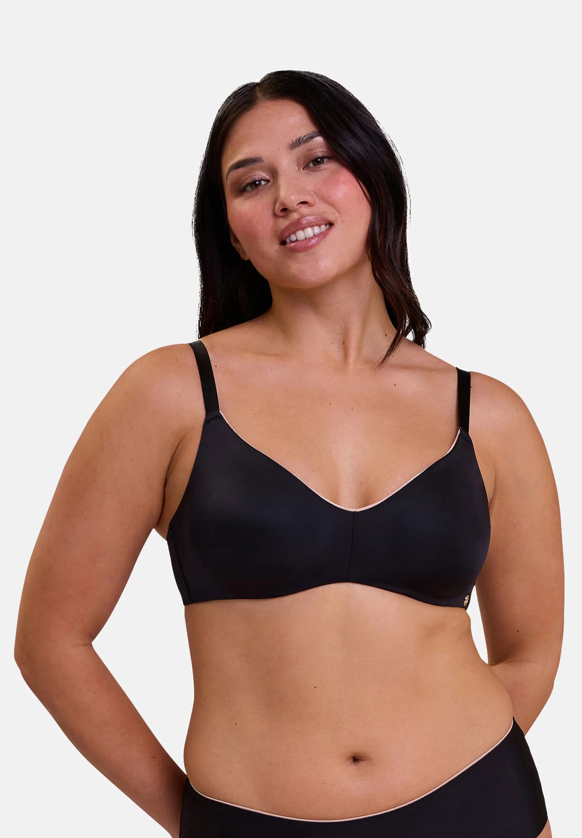 Soutien-gorge moulé sans armatures Unseen Noir Blush