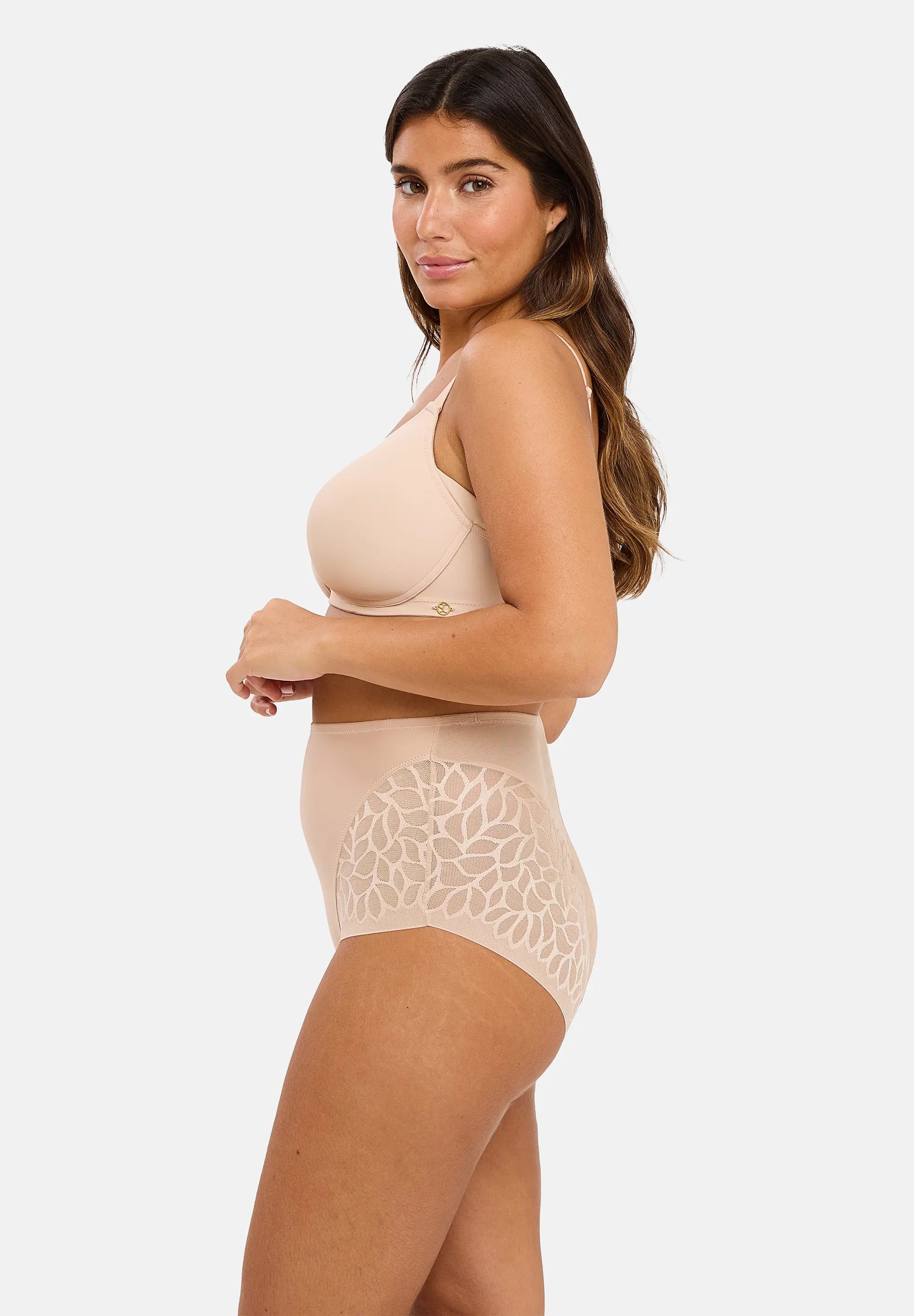 BH met voorgevormde cups zonder beugels Perfect Curves Blush