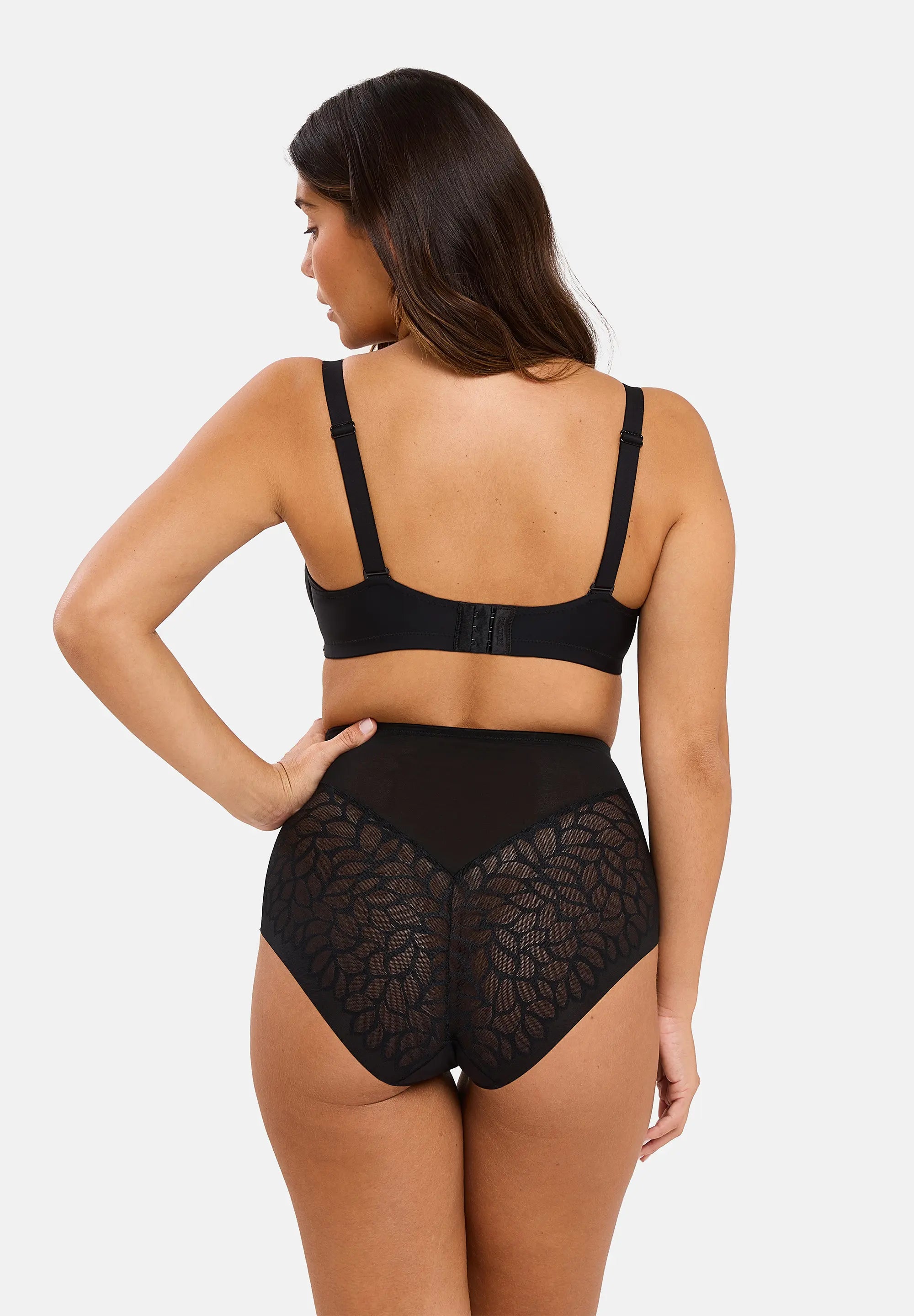 Volle cup BH met voorgevormde cups zonder beugels Perfect Curves Zwart