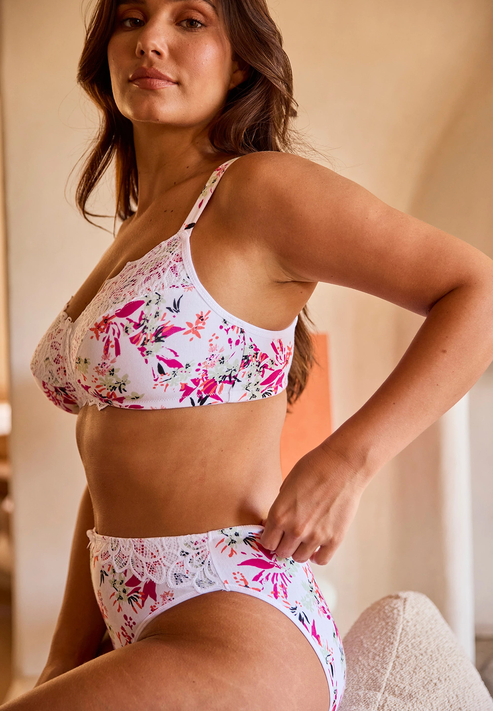 Soutien-gorge emboîtant sans armatures Flora Bouquets Clairs