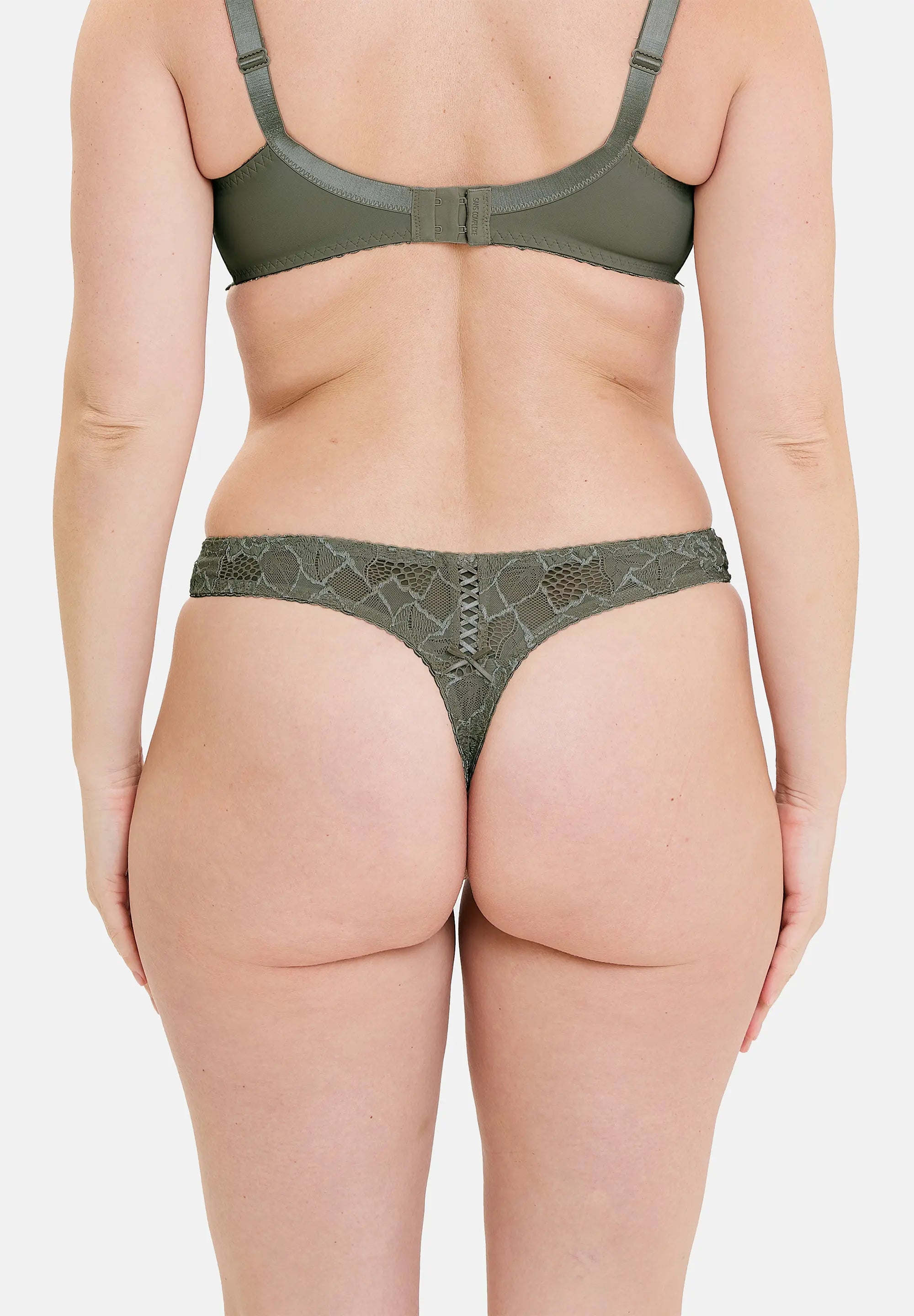 String Arum Tijmgroen