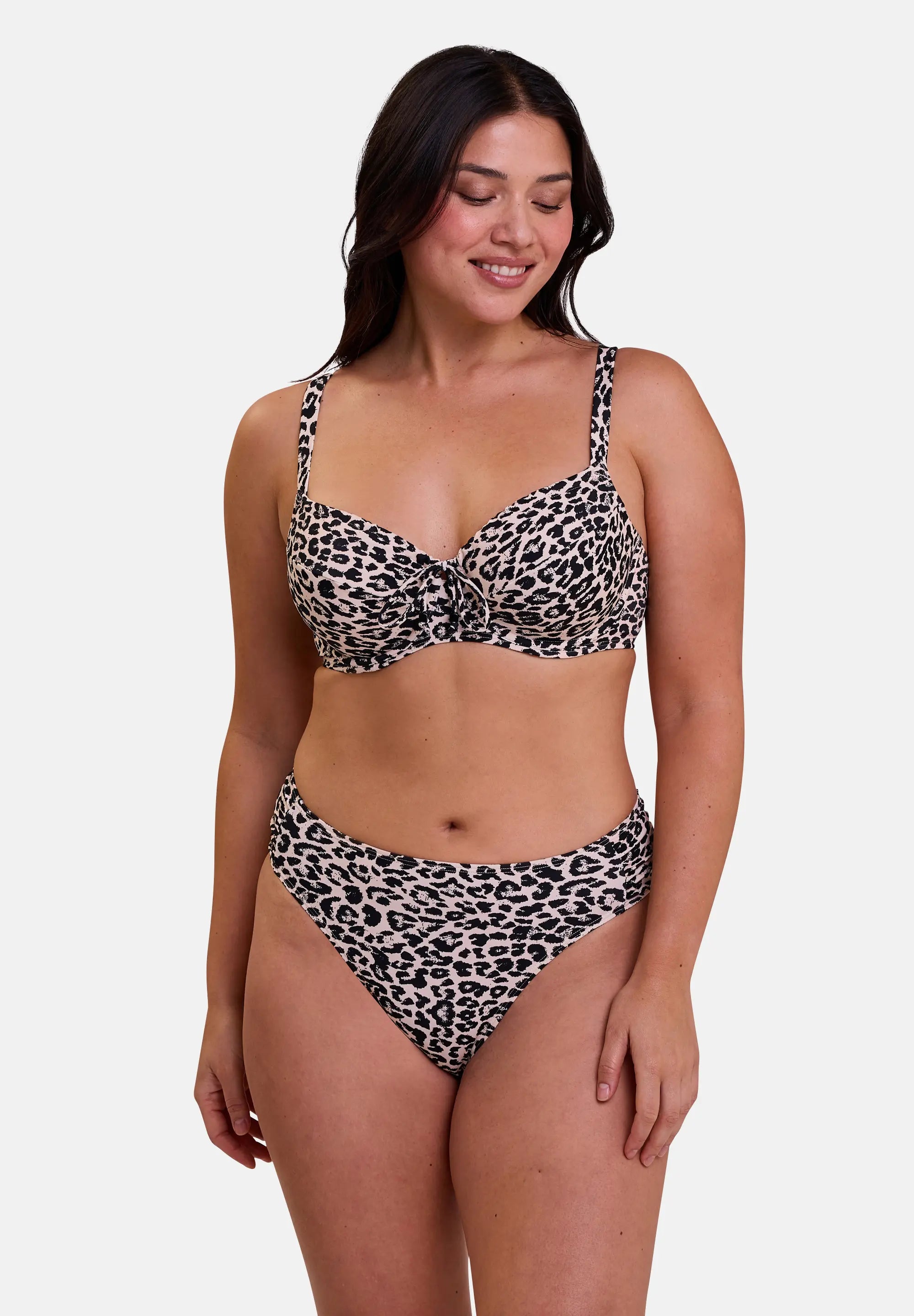Swim briefs Samoa Animal Print Linen background
