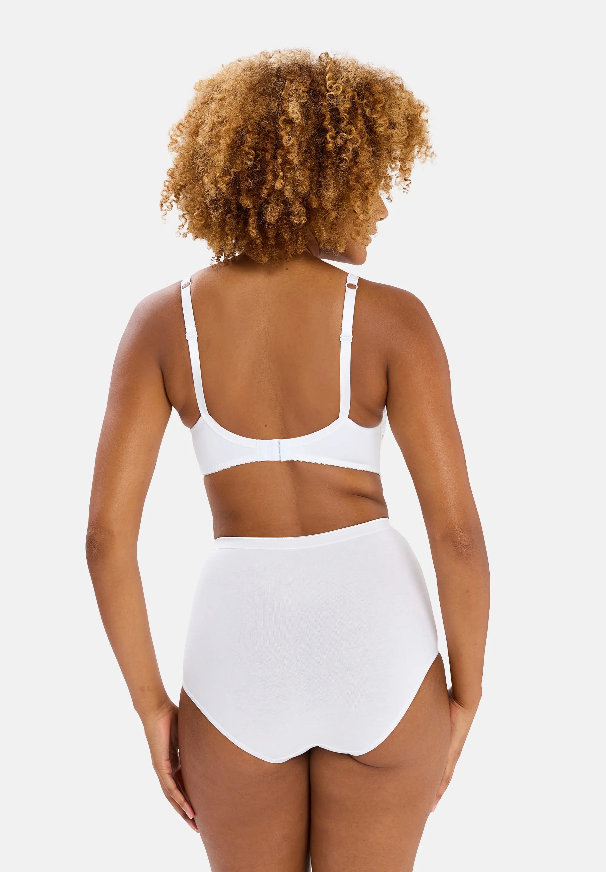 Medium Briefs - Pack of 3 Simplement Coton B White