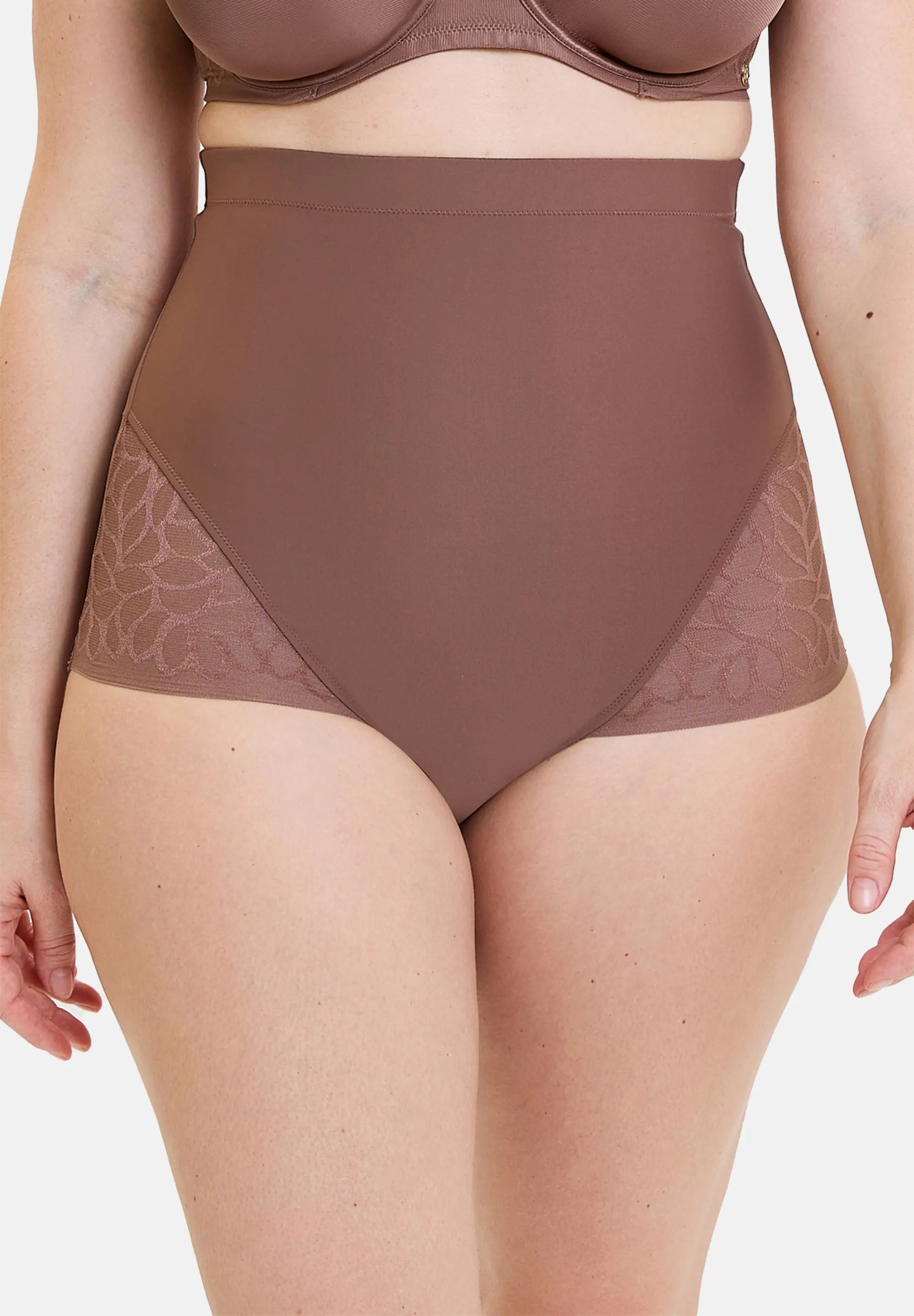 Heel hoge taille slip Perfect Curves Muskaatbruin