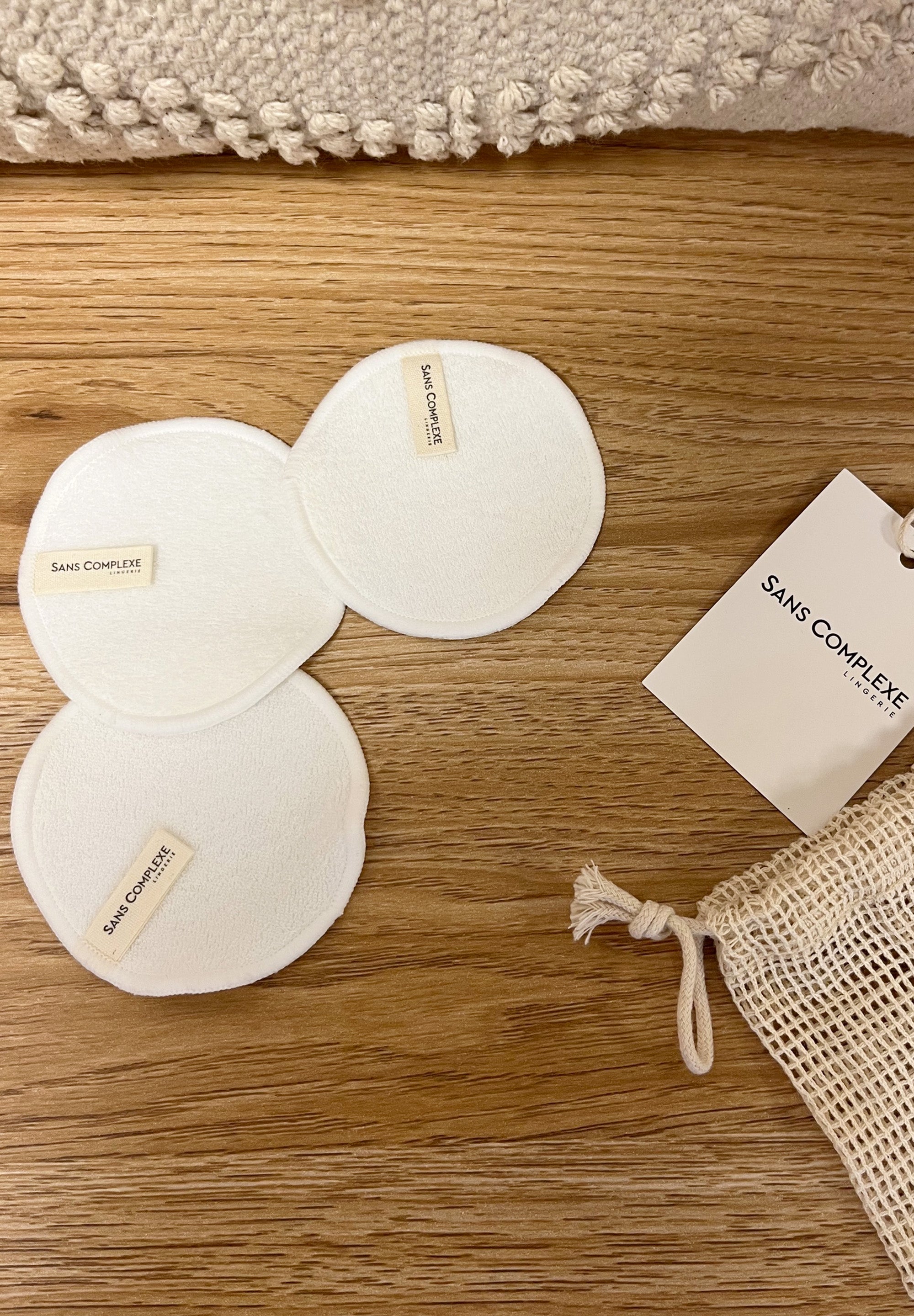 MAKE-UP REMOVER DISCS