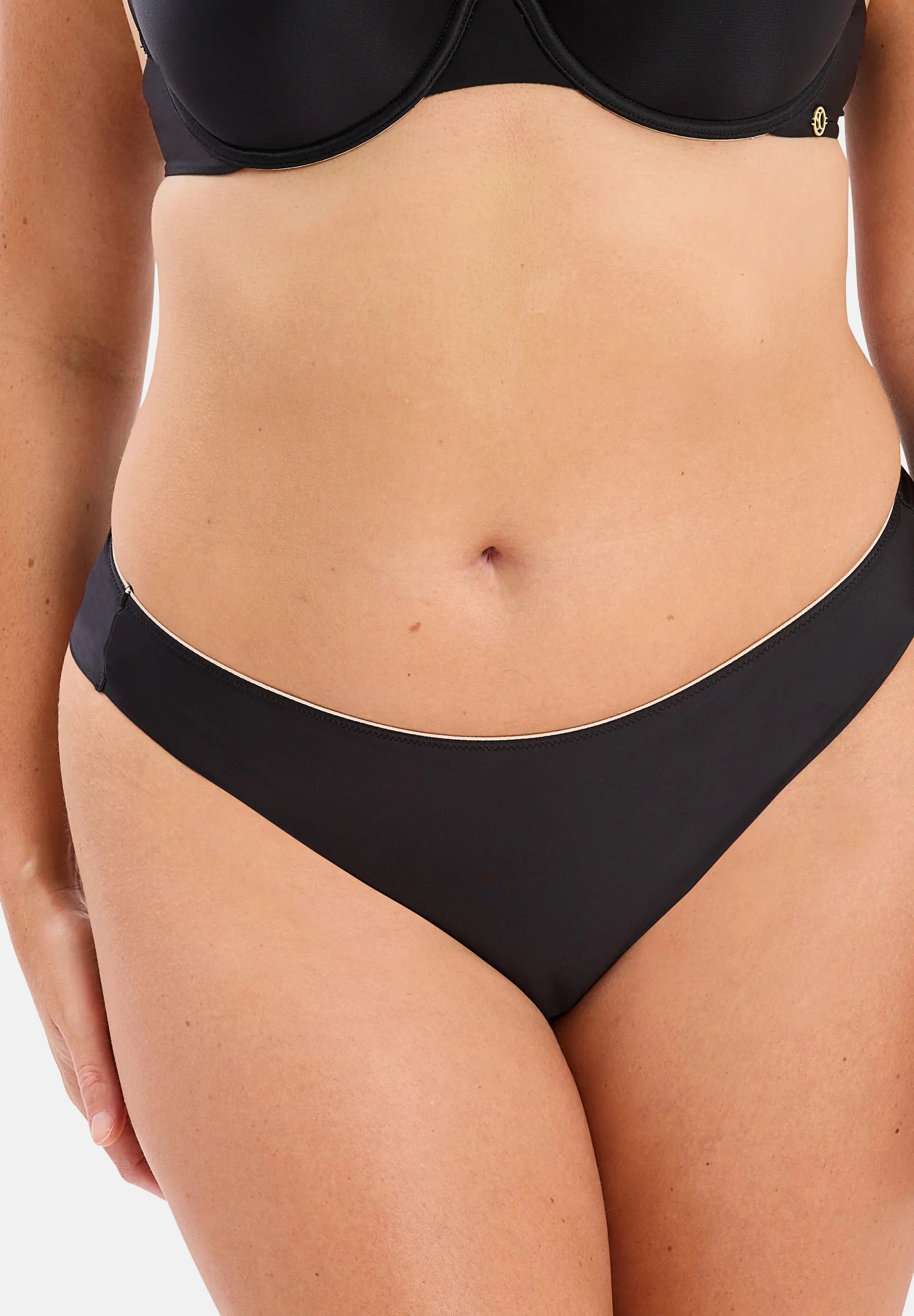 Tanga Unseen Schwarz / Blush